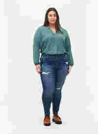 Slitna Amy jeans med super slim fit, Blue denim, Model
