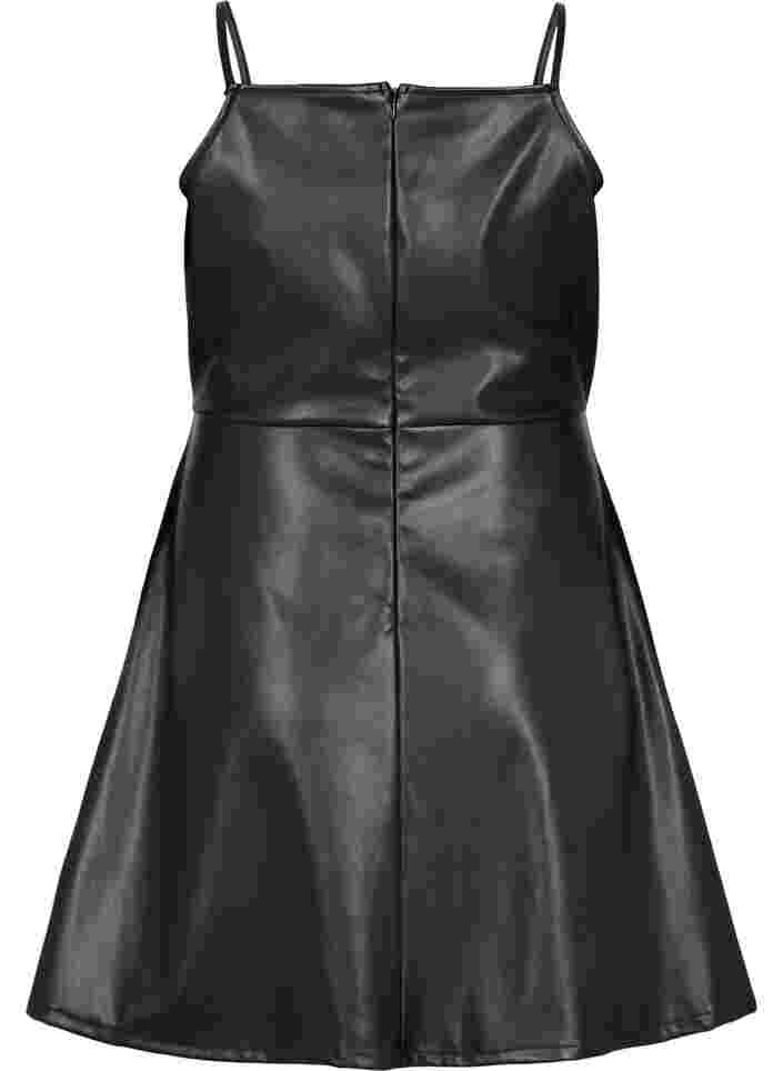 A-linjeformad klänning i läderimitation, Black, Packshot image number 1