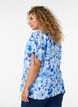 Blus i viskos med rynkade &auml;rmar, Bl&aring;, Model image number 2