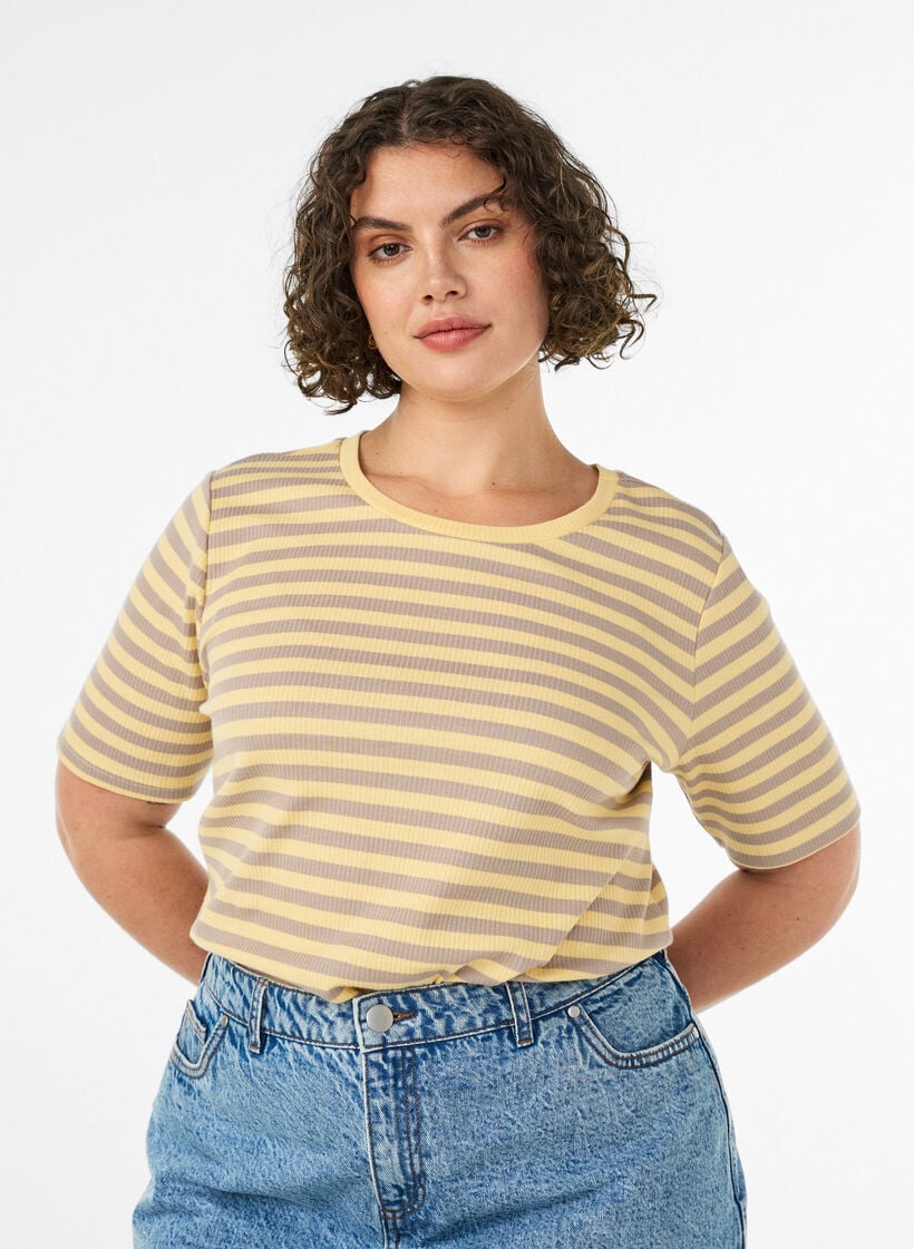 Randig t-shirt med ribbad struktur, Gul, Model image number 0
