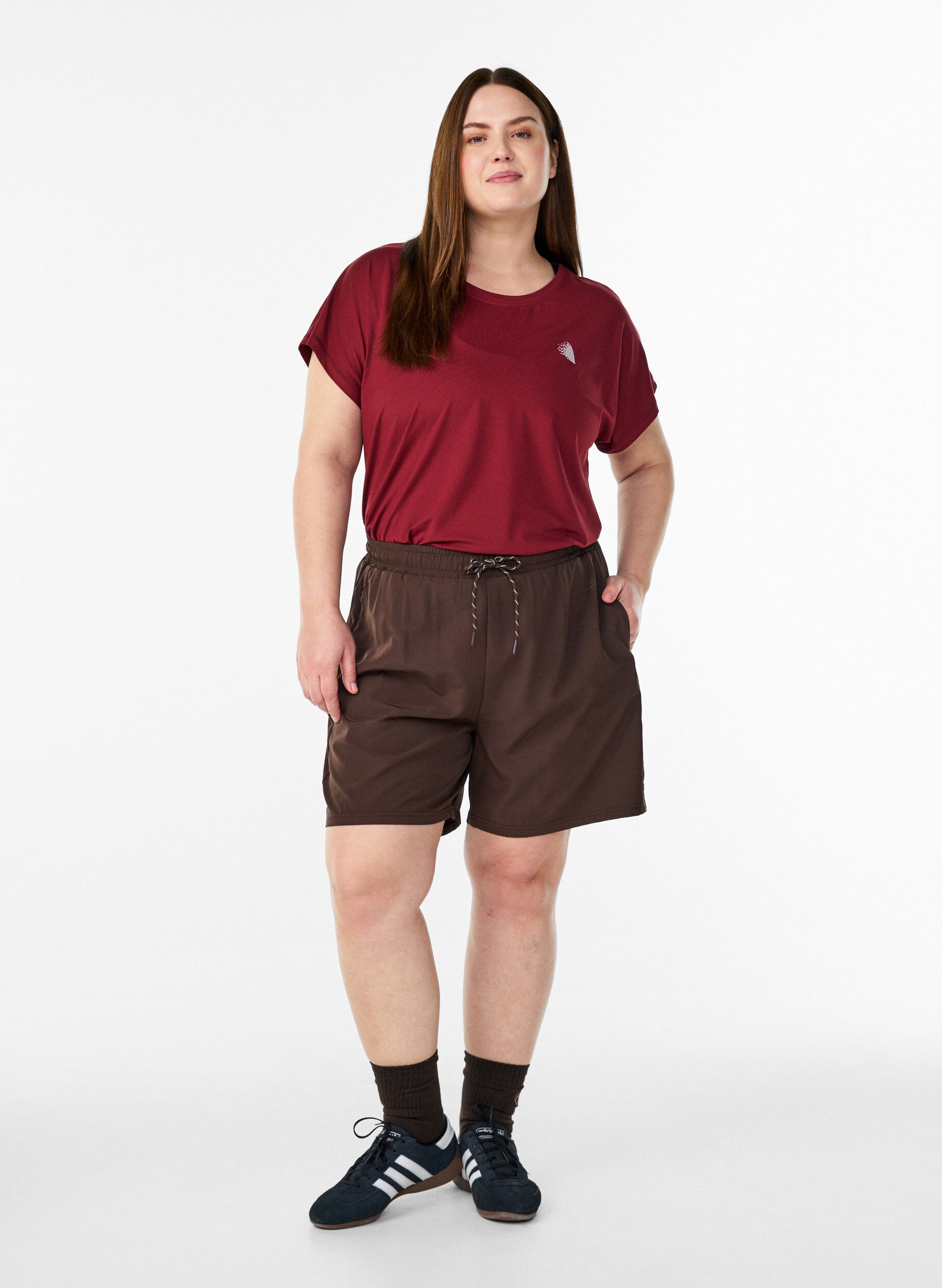 Zizzi Tr&auml;ningsshorts med innershorts och en mobilficka, Brun, Model image number 1