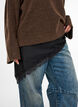 Sjal i satin med spetskant, Svart, Model image number 0