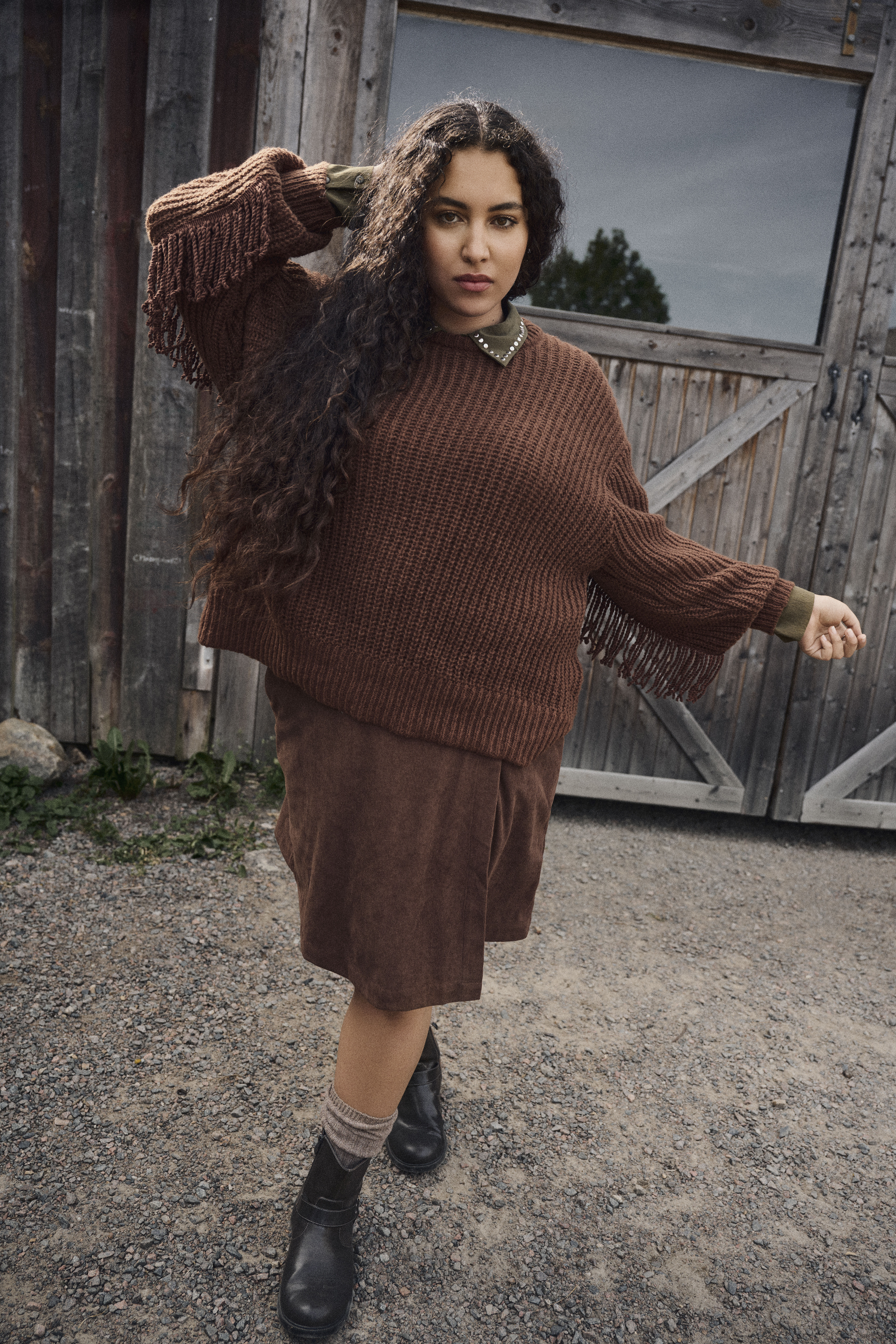 Zizzi Stickad med fransar, , Model