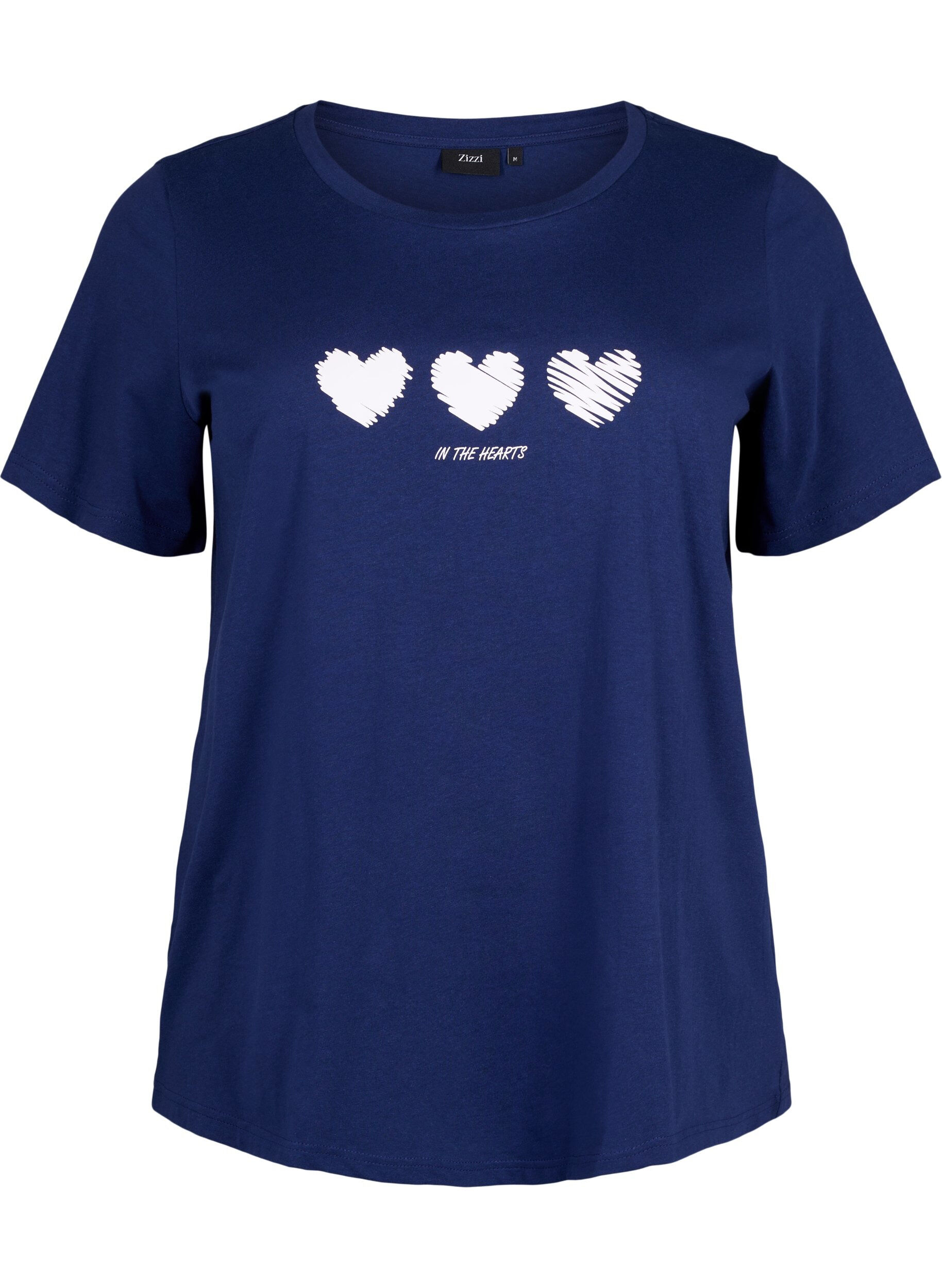 Zizzi T-shirt i bomull med rund halsringning och tryck, Medieval B.W. Hearts, Packshot image number 0