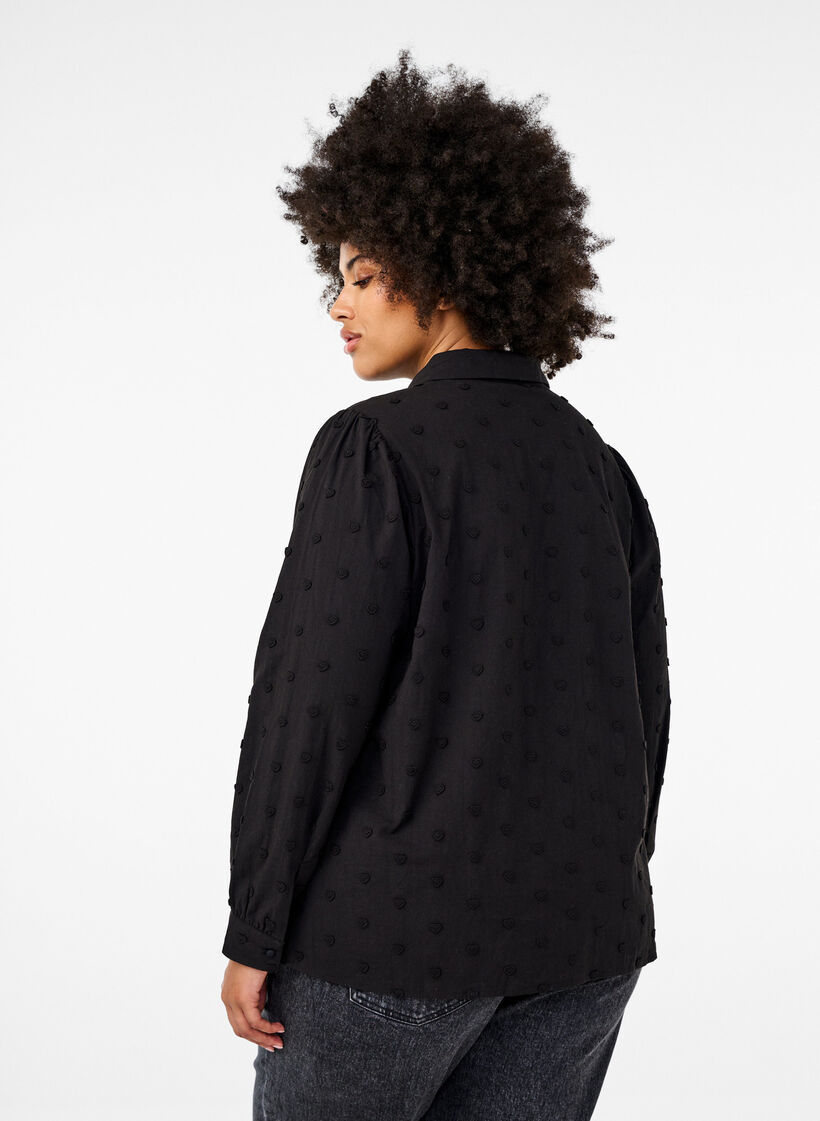 Skjorta med krage och påsydda hjärtan, Svart, Model image number 2