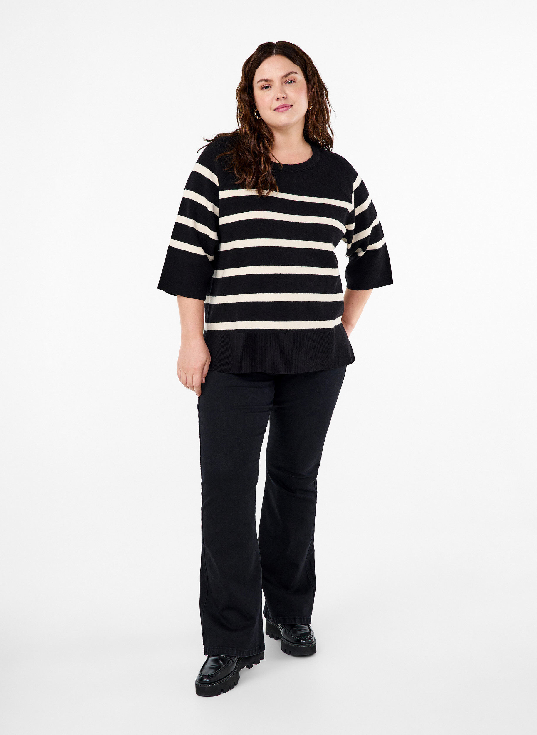 Zizzi Stickad blus med 3/4-&auml;rm och r&auml;nder, Black Birch Stripes, Model image number 2