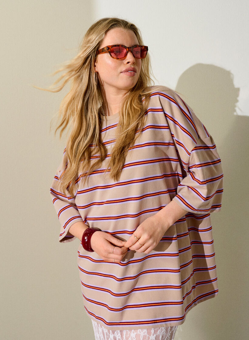 Oversize t-shirt med r&auml;nder och halvl&aring;nga &auml;rmar, Beige, Image image number 0