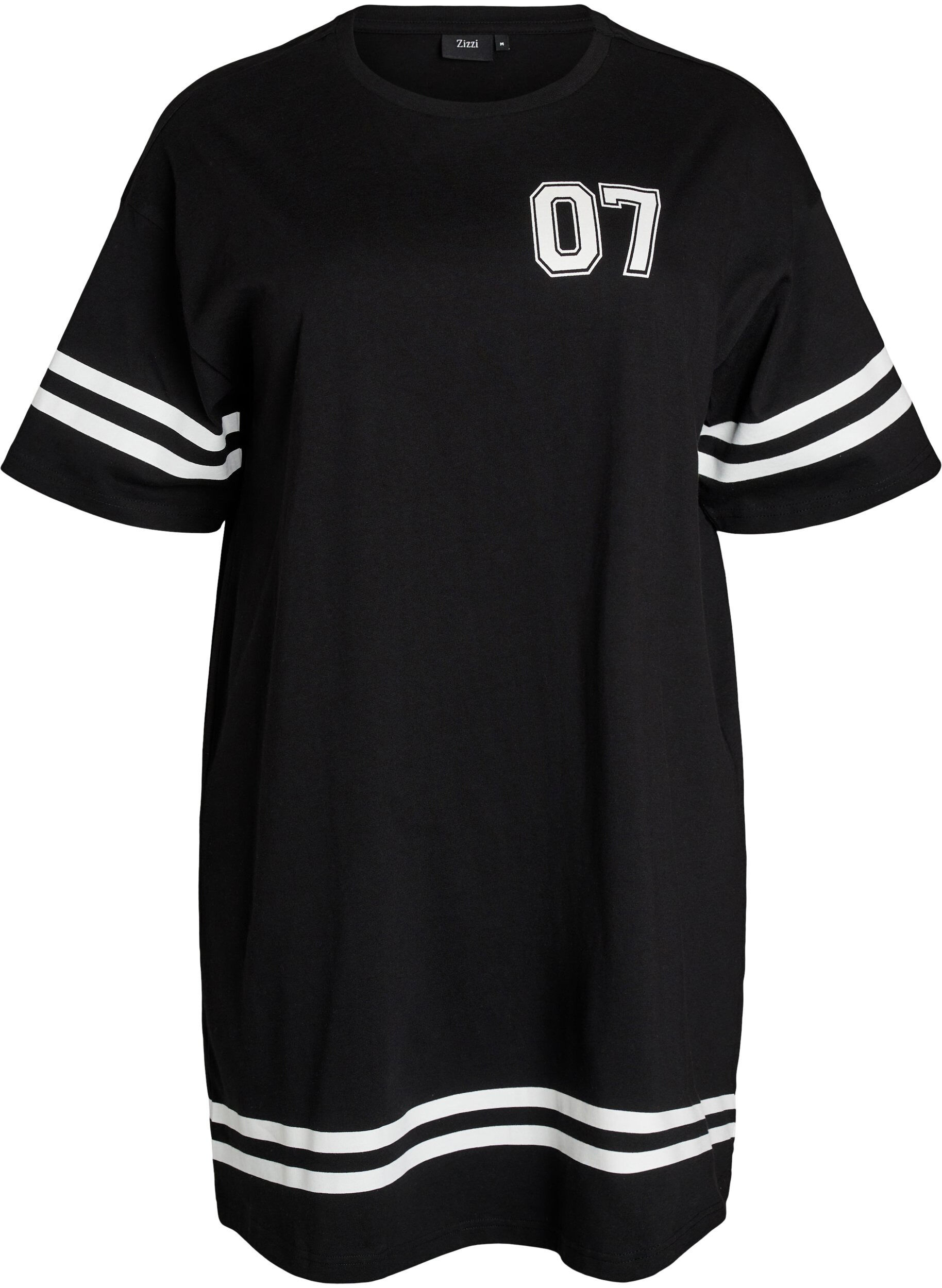 Kort t-shirtkl&auml;nning med sportiga detaljer