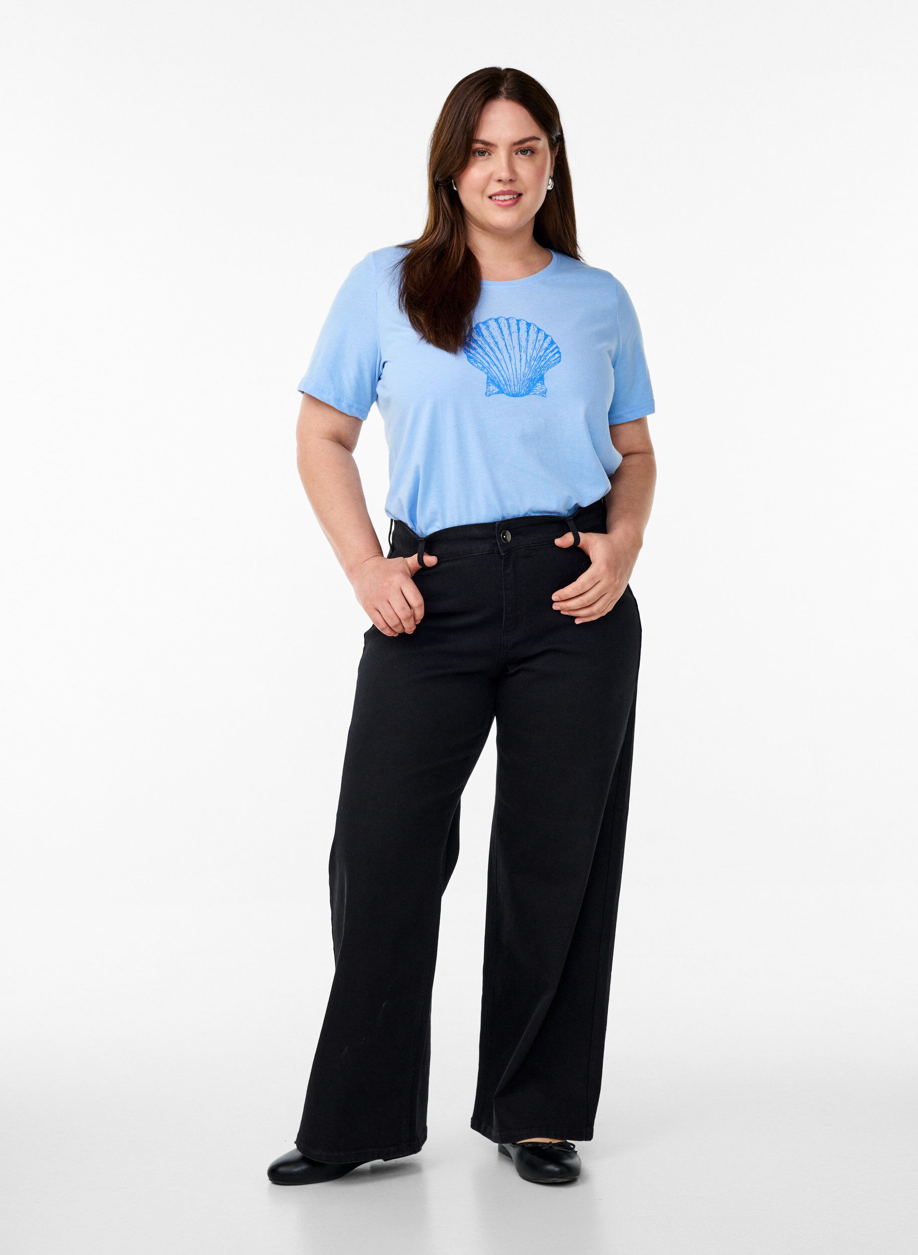 Zizzi FLASH - T-shirt med tryck, Bl&aring;, Model image number 1