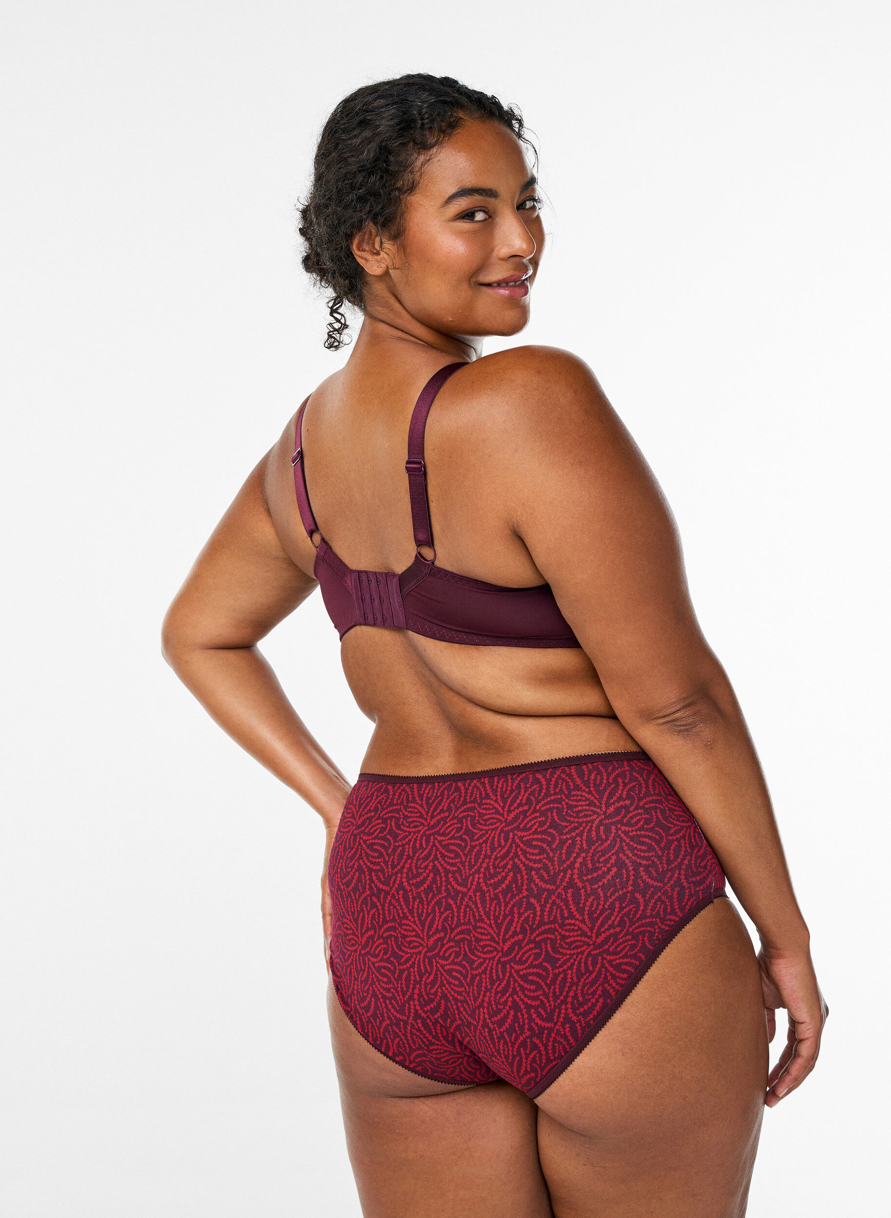 Zizzi7-pack trosor med normal midja, R&ouml;d, Model image number 1