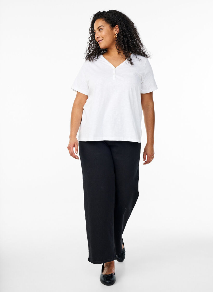 T-shirt med knappdetalj, Vit, Model image number 1