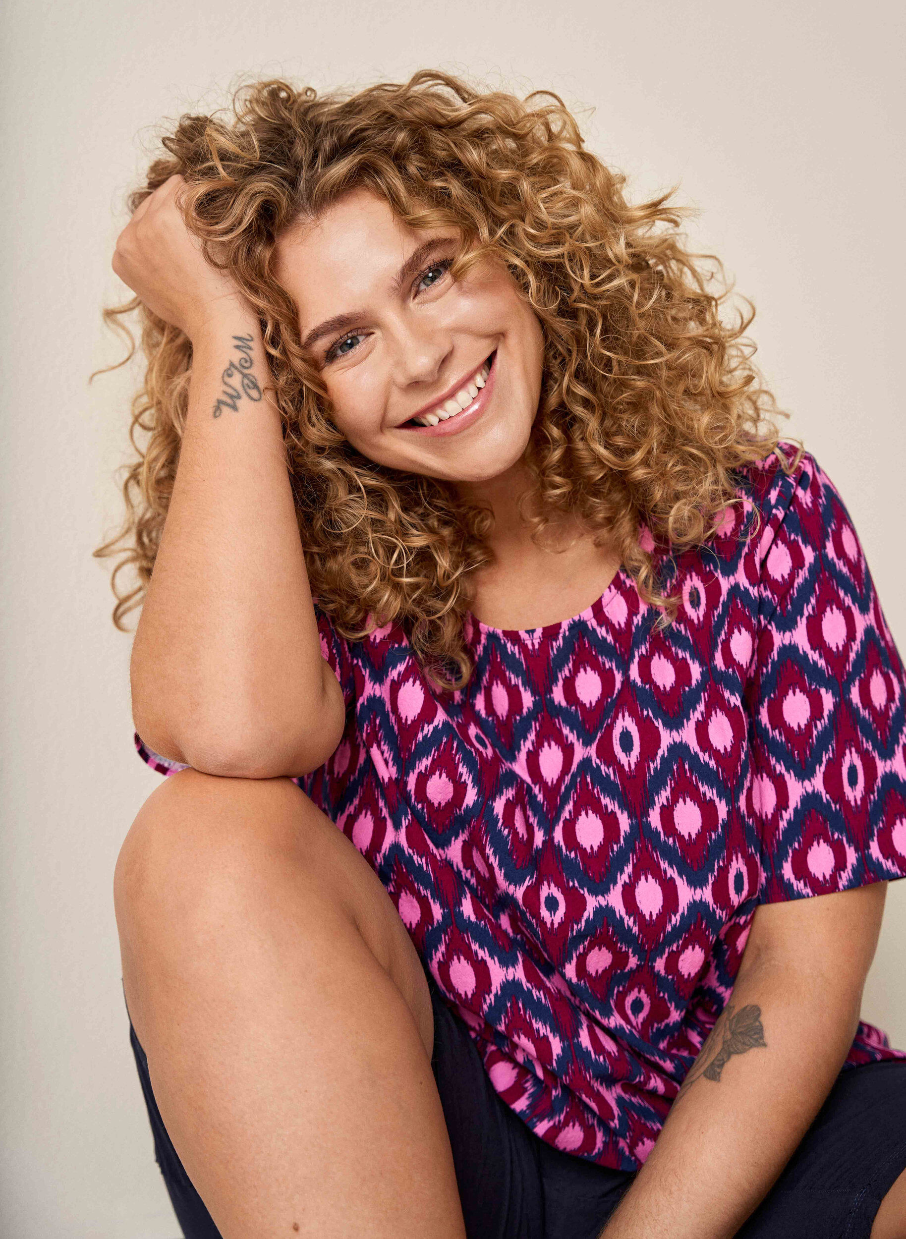 Zizzi Blus i bomull med tryck och korta &auml;rmar, Rosa, Image image number 0