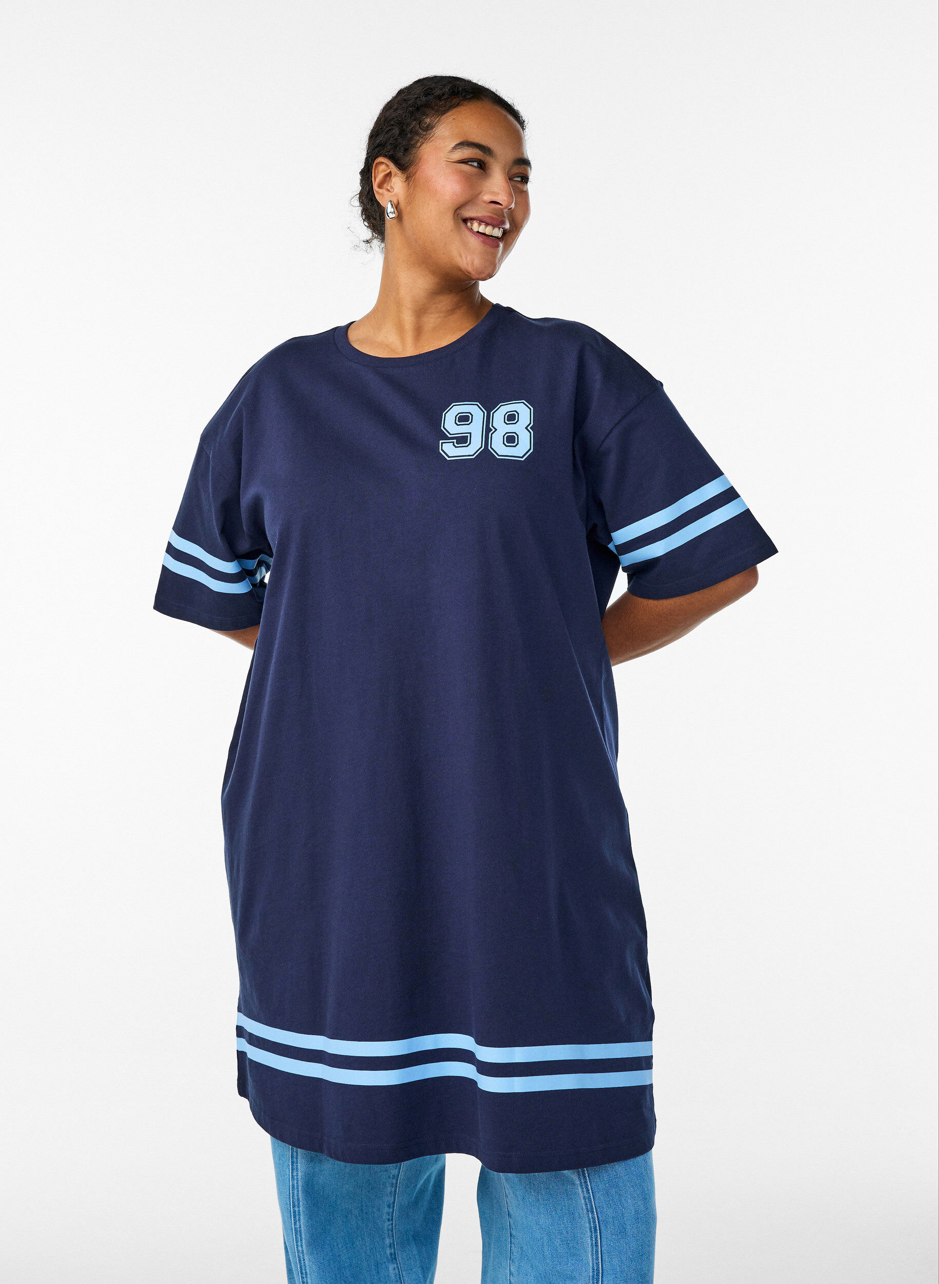 ZizziKort t-shirtkl&auml;nning med sportiga detaljer, Bl&aring;, Model image number 0
