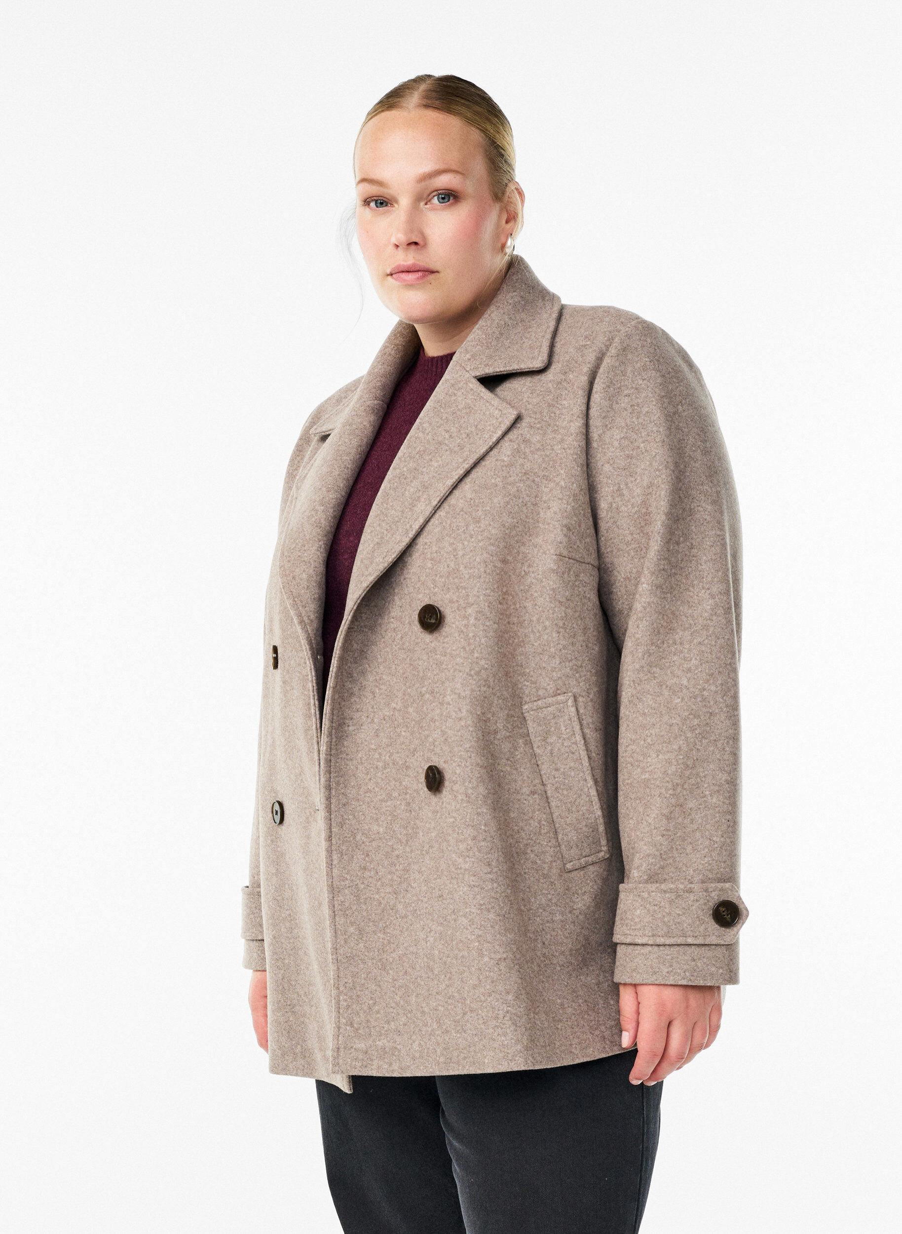 Kort kappa med dubbelkn&auml;ppt kn&auml;ppning, Beige, Model