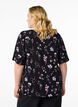 Blommig blus med korta &auml;rmar, Svart, Model image number 2