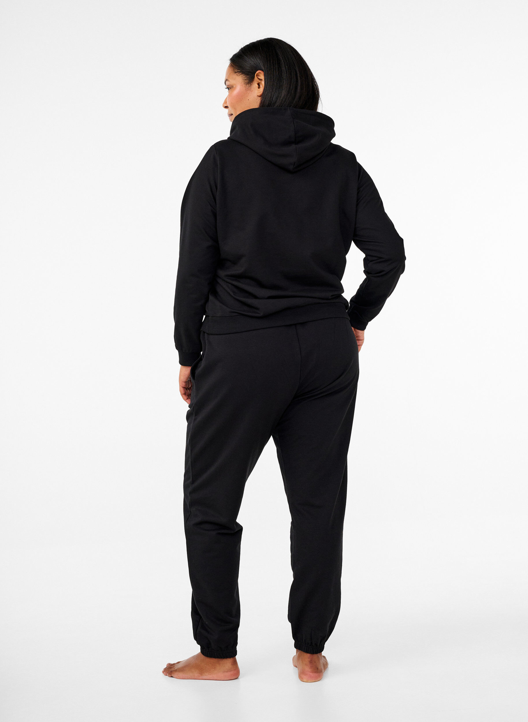 ZizziTr&ouml;ja med huva och tryck, Svart, Model image number 2