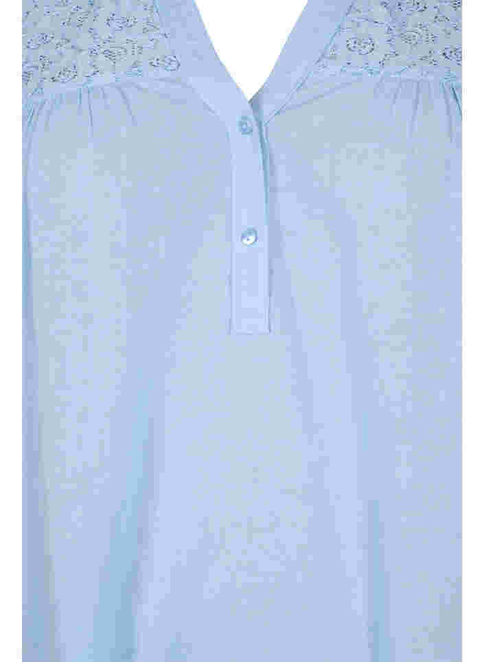 Bomullsblus med spetsdetaljer, Chambray Blue, Packshot image number 2
