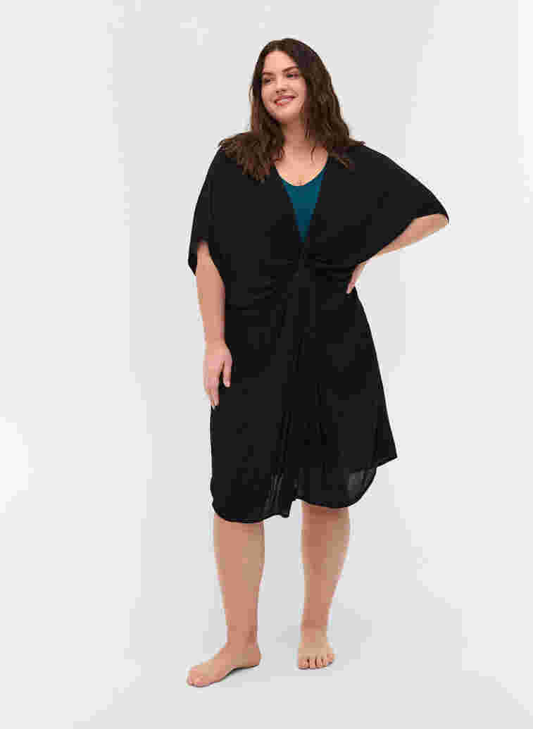 Kortärmad strandklänning i viskos, Black, Model image number 2