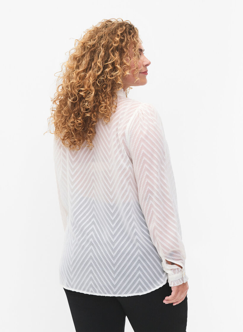 Skjortblus med volanger och mönstrad textur, Snow White, Model image number 1