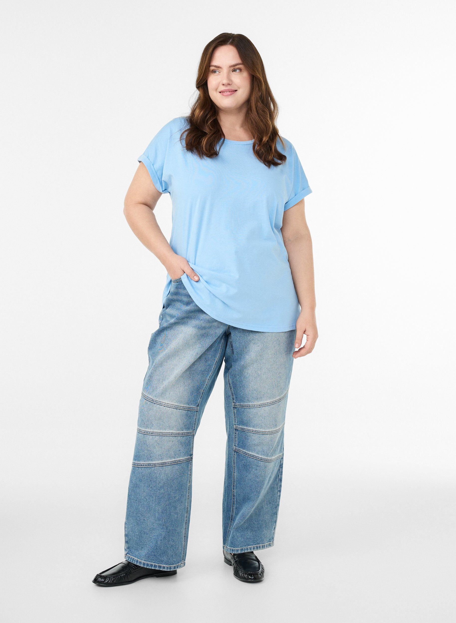 Zizzi Kort&auml;rmad t-shirt i bomullsblandning, Bl&aring;, Model image number 1