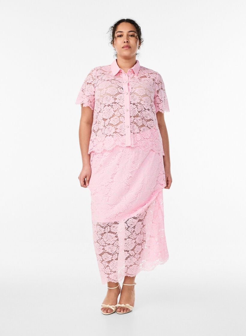 Spetsskjortsblus med p&auml;rlknappar, Rosa, Model image number 1