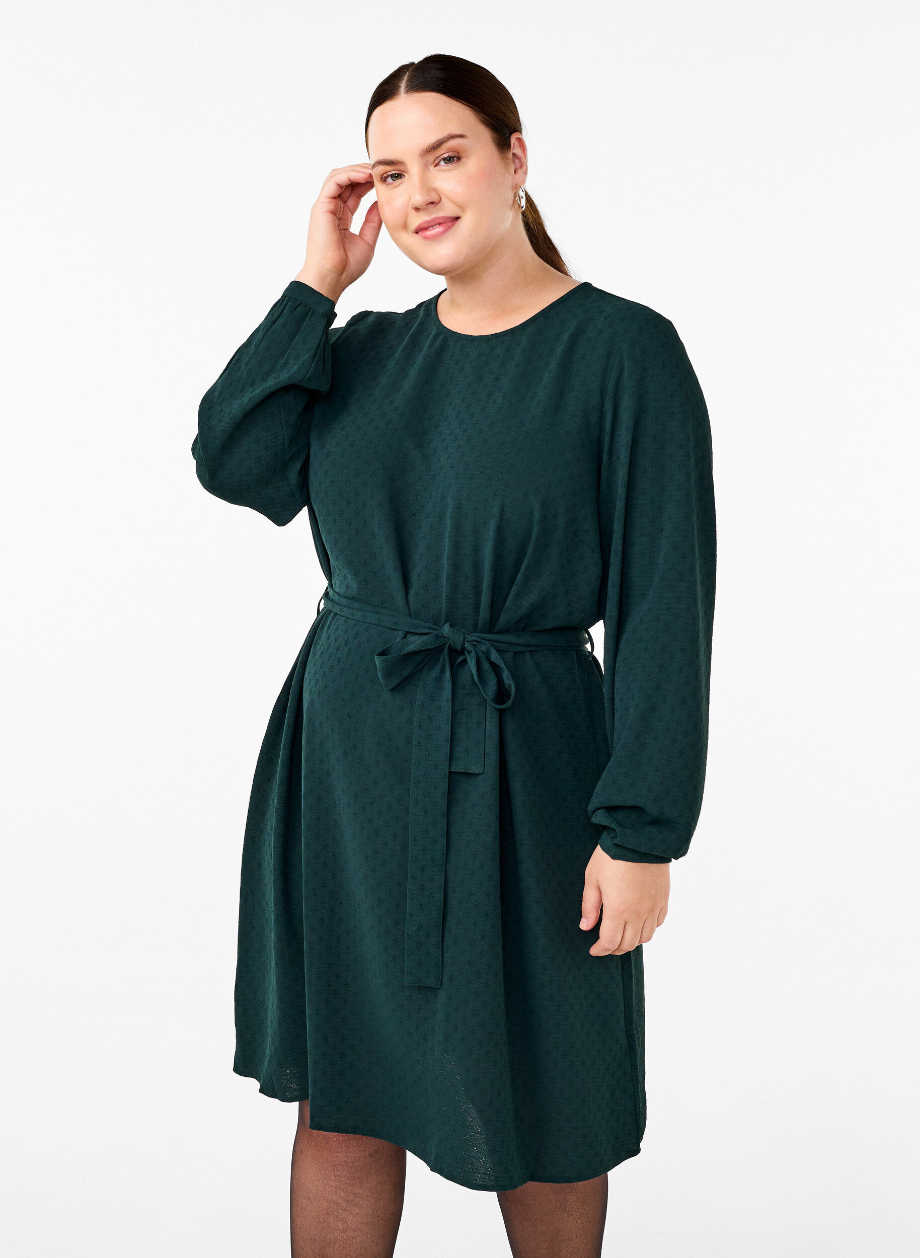 Zizzi Kort strukturerad kl&auml;nning med knytsk&auml;rp, Scarab, Model image number 0