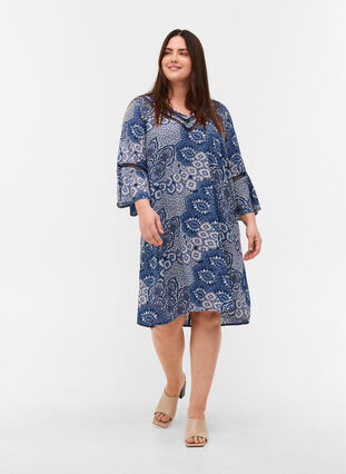 Viskosklänning med 3/4 ärmar och tryck, Asian Blue print, Model image number 2