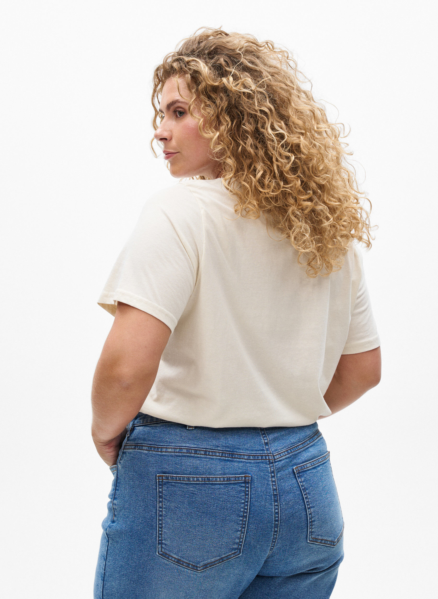 Zizzi FLASH - T-shirt med tryck, Beige, Model image number 2