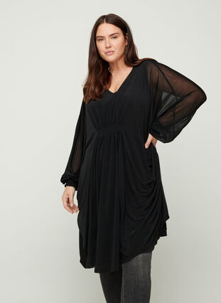 Långärmad klänning med v-ringning och smock, Black, Model image number 0