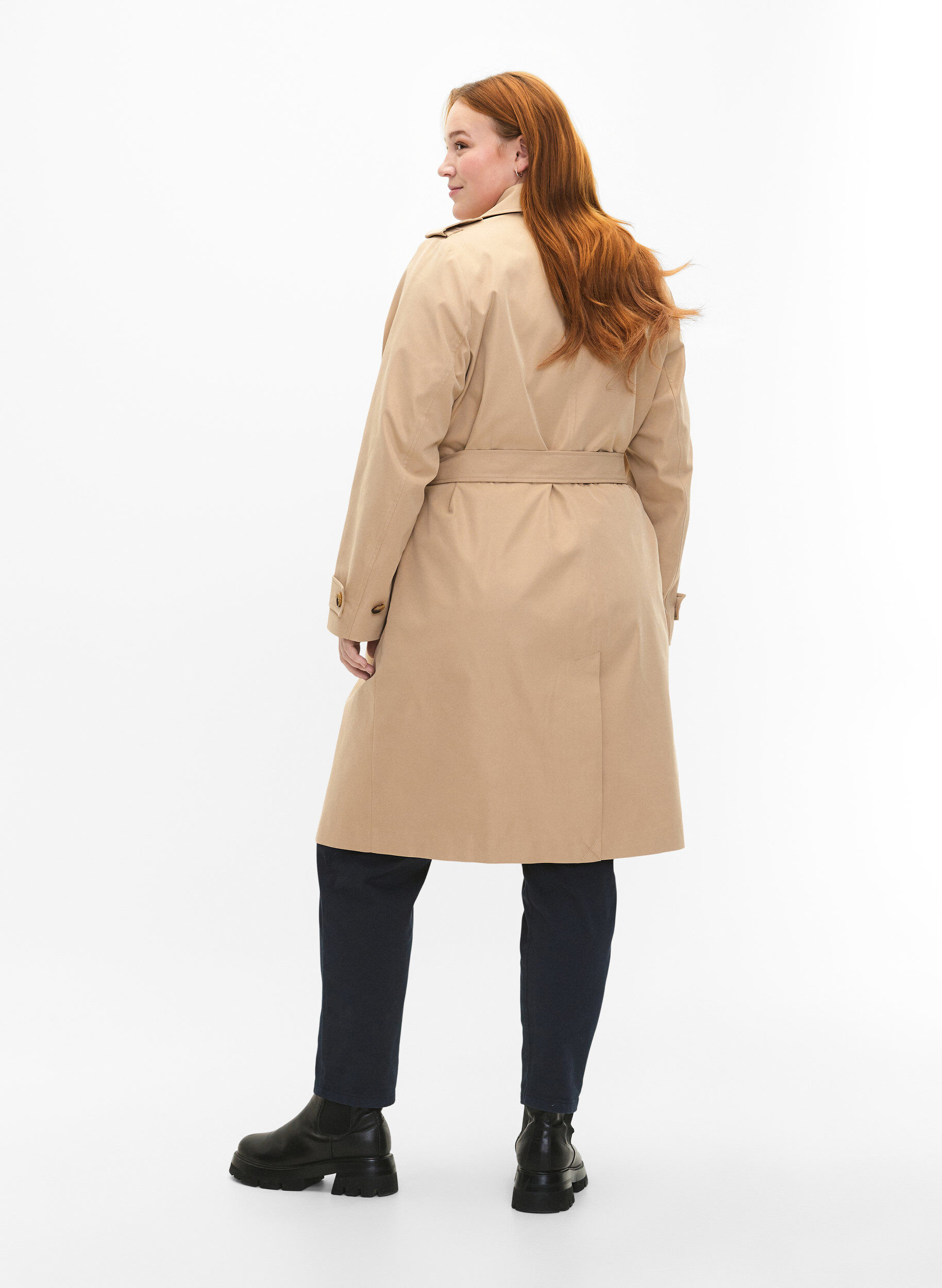 Zizzi Trenchcoat med fickor och sk&auml;rp, Nomad, Model image number 1