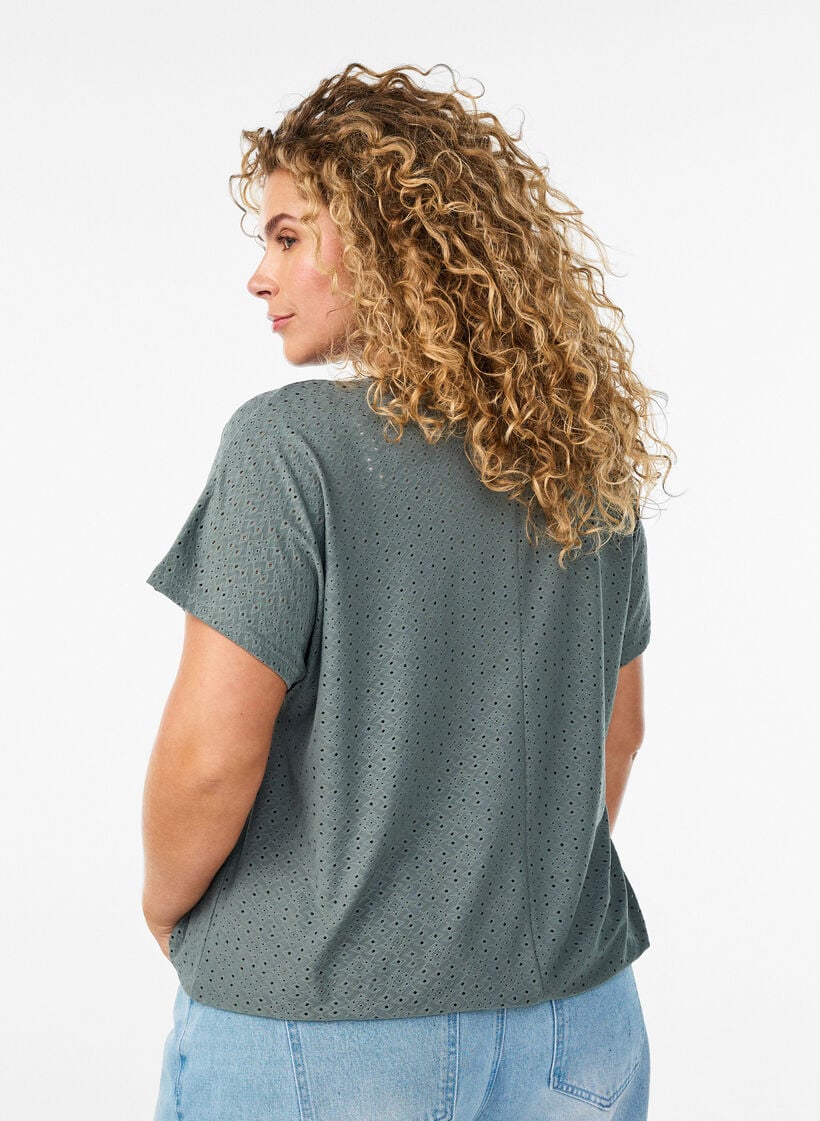 Blus med h&aring;lbroderi och ballongeffekt, Gr&ouml;n, Model image number 2