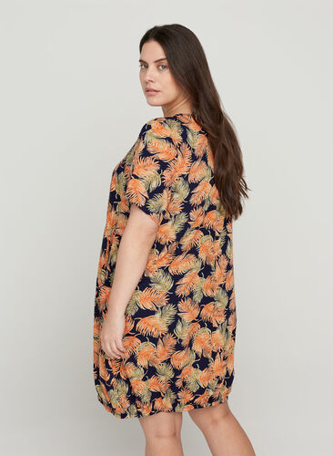 Kortärmad viskosklänning med mönster, Orange Leaf, Model image number 1
