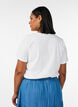 T-shirt i bomull med tryck p&aring; br&ouml;stet, Vit, Model image number 2