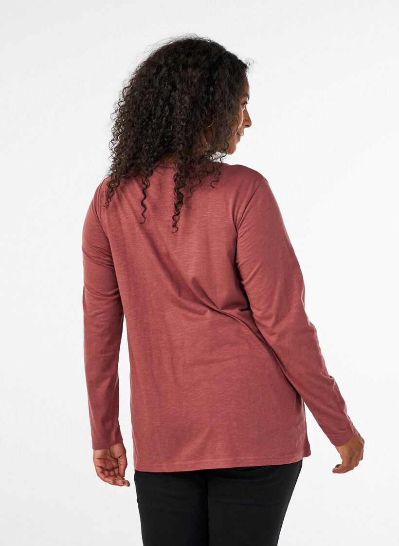 L&aring;ng&auml;rmad t-shirt med v-ringning och knappar, Brun, Model image number 2