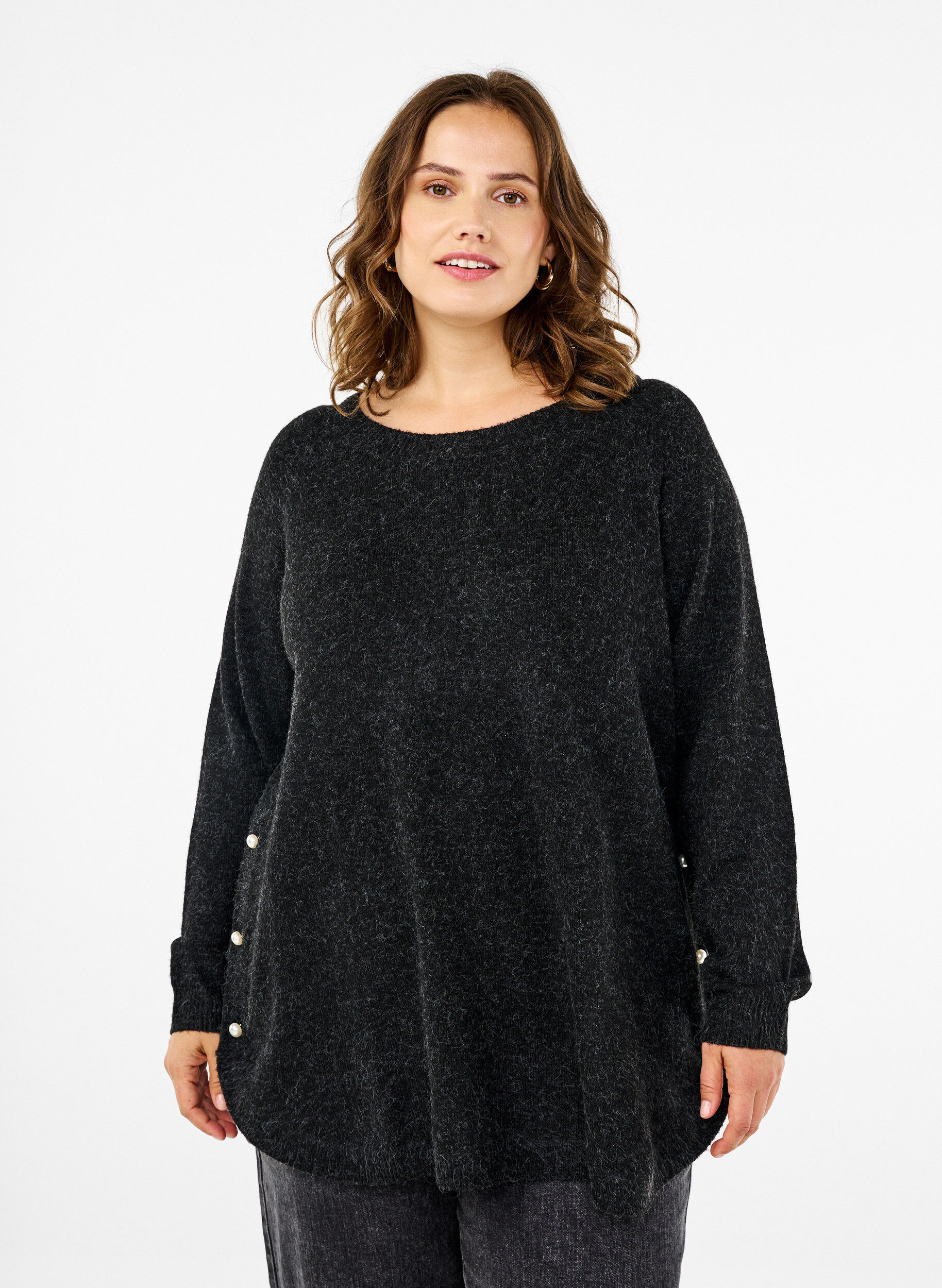 Zizzi Stickad blus med p&auml;rldetaljer, Dark Grey Melange, Model image number 0
