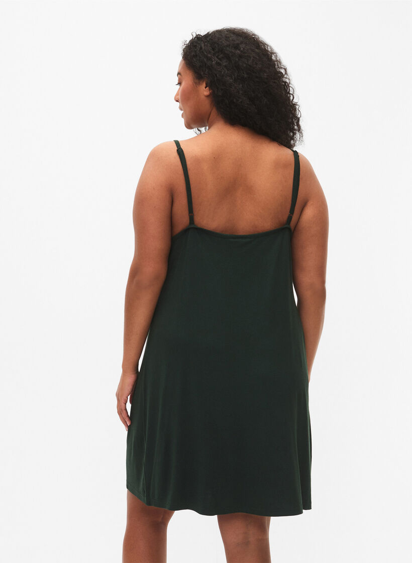 Nattlinne i viskos med spetskant, Gr&ouml;n, Model image number 2