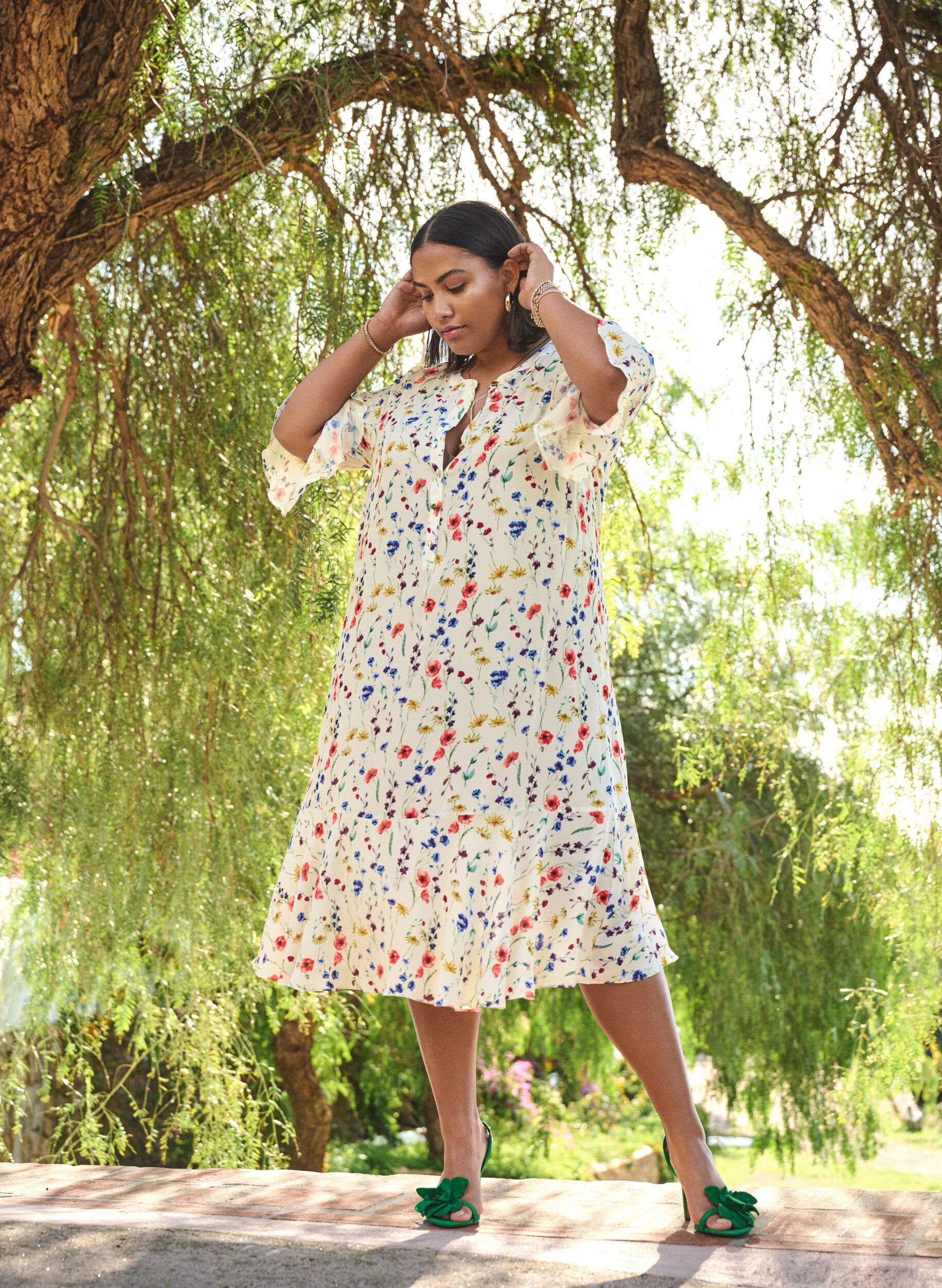 Zizzi Blommig midikl&auml;nning med 3/4 &auml;rmar, Bl&aring;, Image image number 0