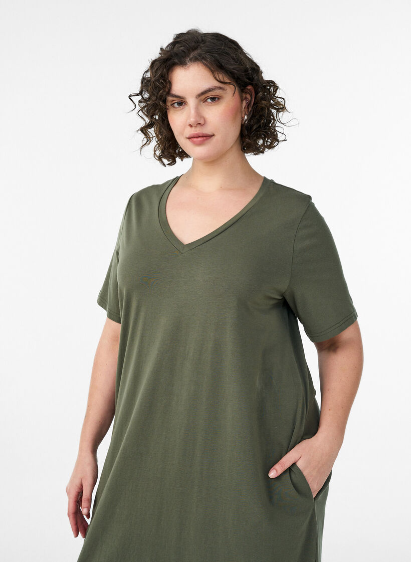 T-shirtkl&auml;nning i midil&auml;ngd med V-ringning, 2151, Model image number 2