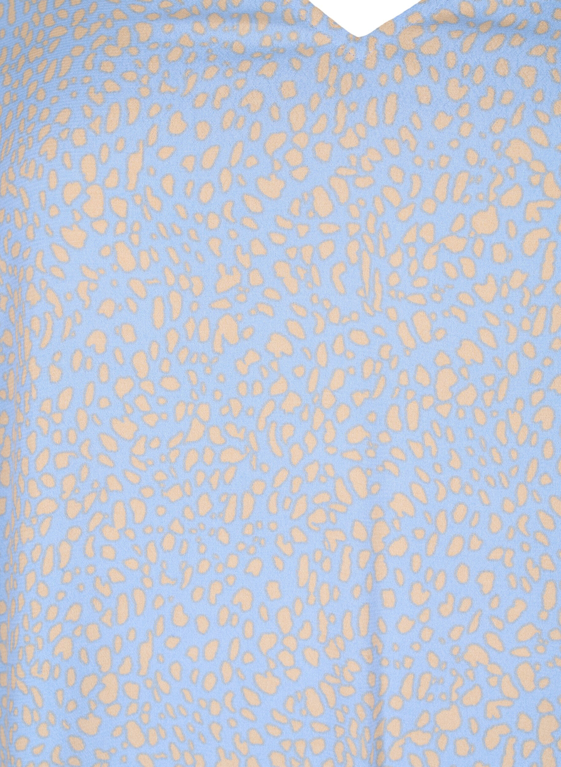 Zizzi V-ringad blus i viskos med tryck, Bl&aring;, Packshot image number 2