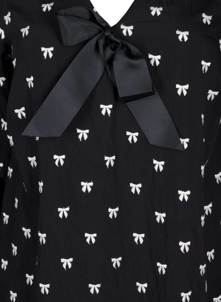 Blus med rosetter och trekvartsärmar, Black White Bow, Packshot image number 2