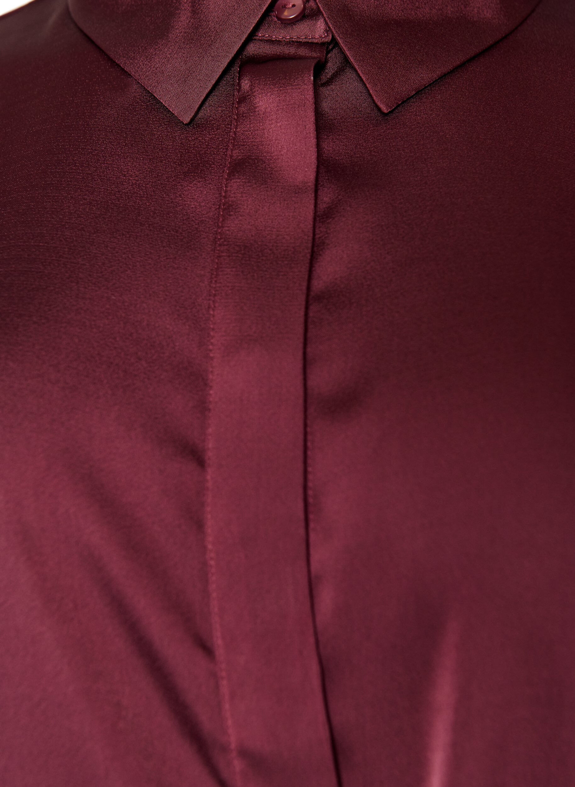 ZizziBlus i satinlook med omlotteffekt, R&ouml;d, Packshot image number 2