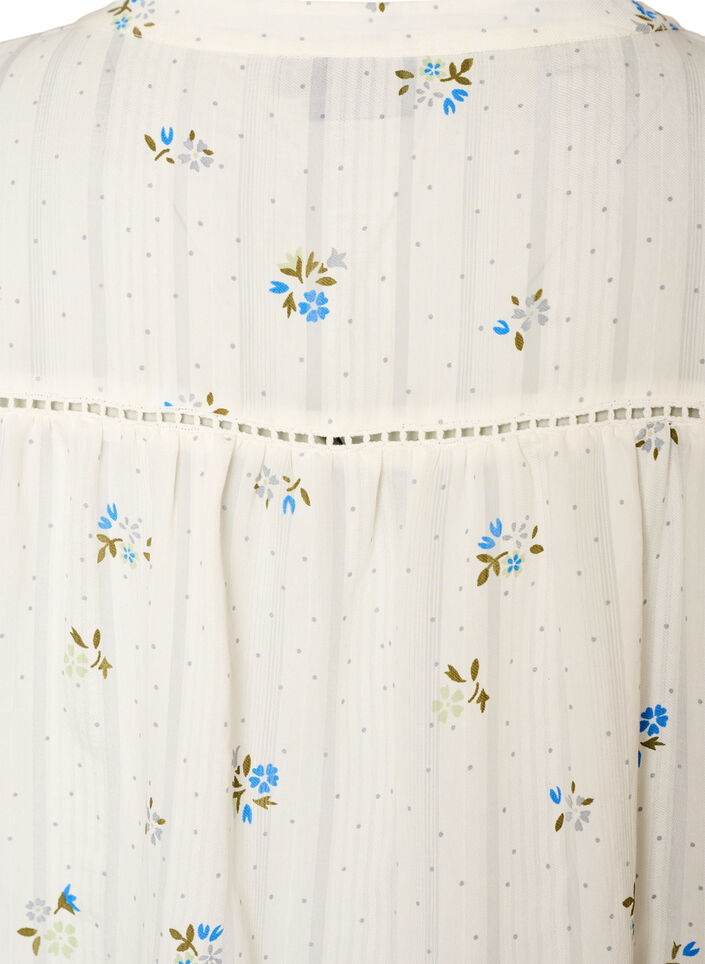 Kort viskoskl&auml;nning med spetsdekor och A-linjeformad sk&auml;rning, Vanilla, Packshot image number 3