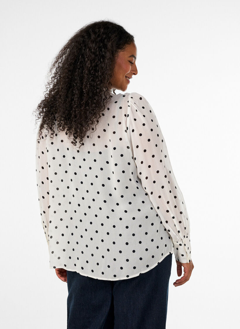 Blus i viskos med volangkrage, Vit, Model image number 2