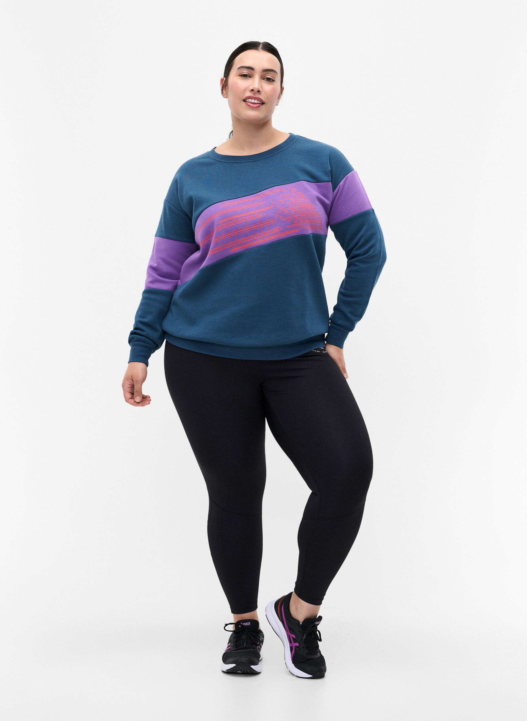 Zizzi Sweatshirt med sportigt tryck, Blue Wing Teal Comb, Model image number 2