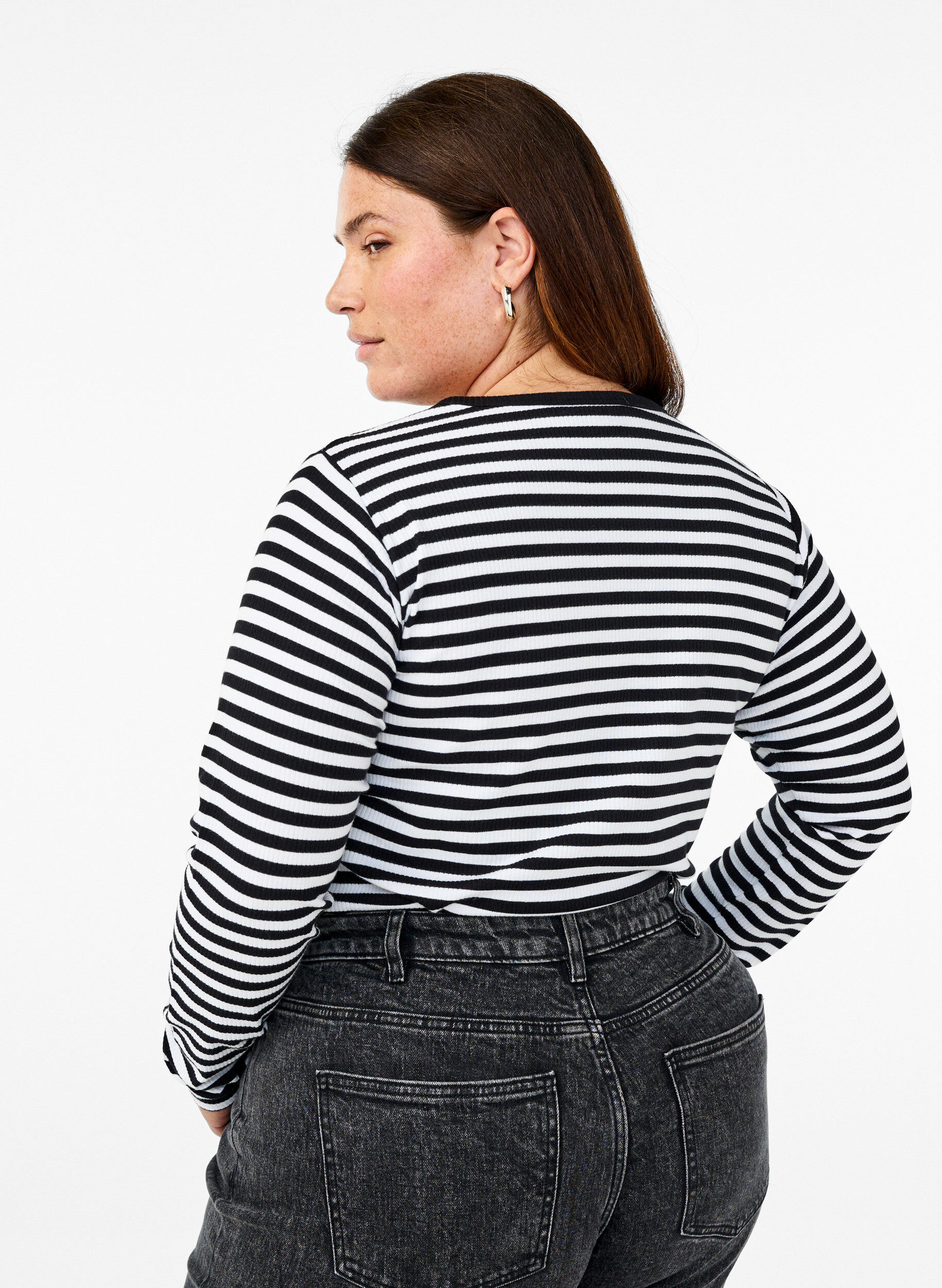 ZizziRandig blus med l&aring;nga &auml;rmar, Svart, Model image number 2