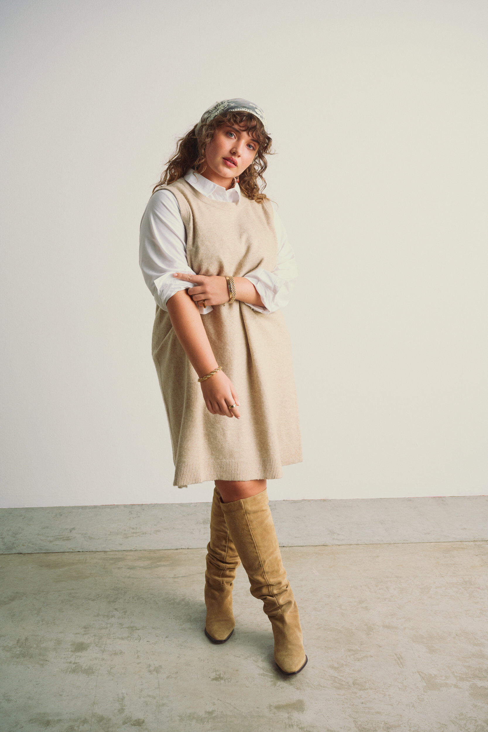 Zizzi Kort &auml;rml&ouml;s stickad kl&auml;nning, Beige, Image image number 0