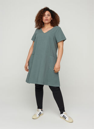 Kortärmad klänning i bomull, Balsam Green, Model image number 2