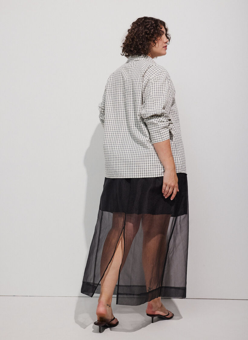 L&aring;ng kjol i organza-look, Svart, Model image number 2