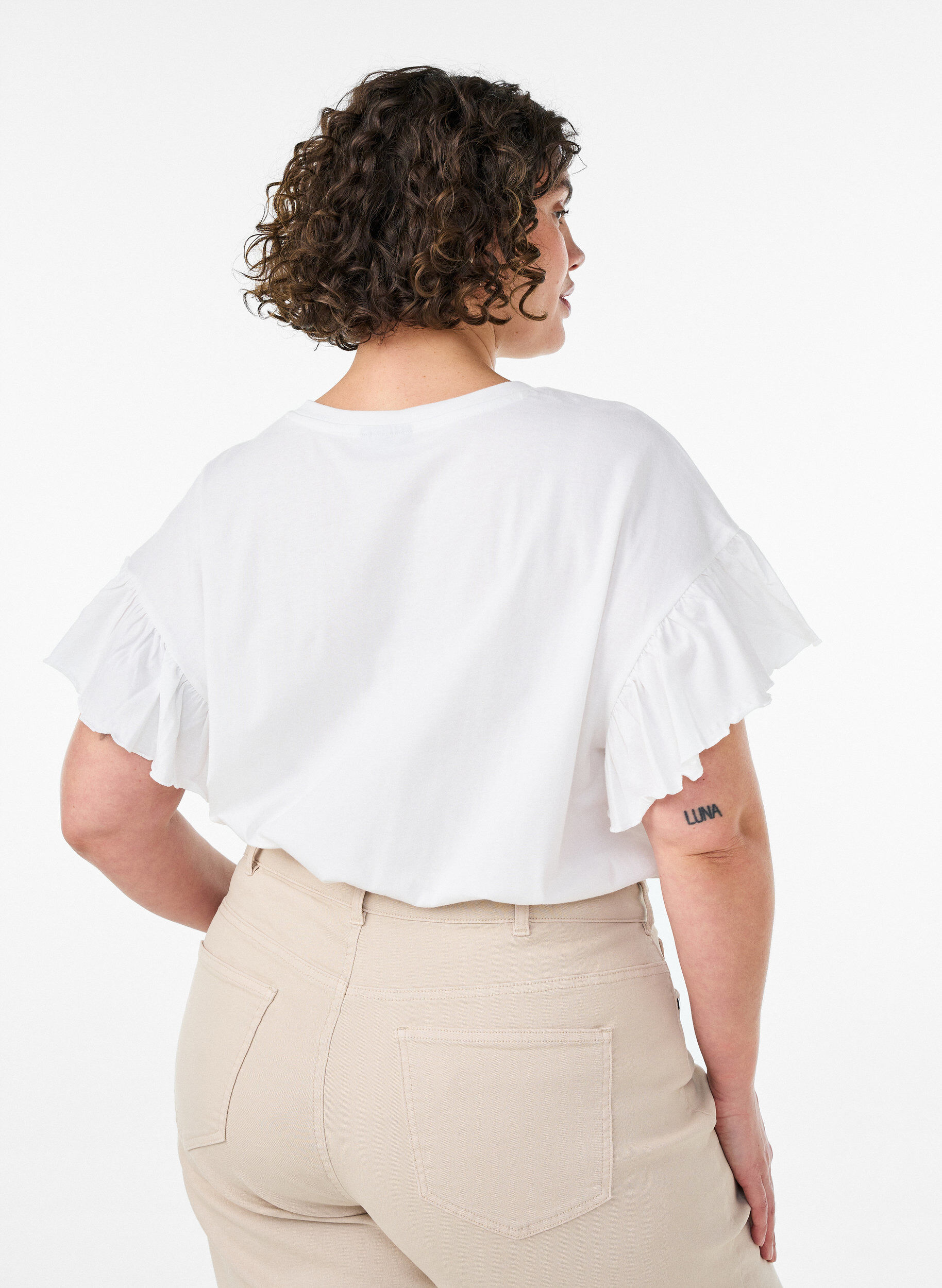 ZizziT-shirt i ekologisk bomull med volang&auml;rmar, Vit, Model image number 2