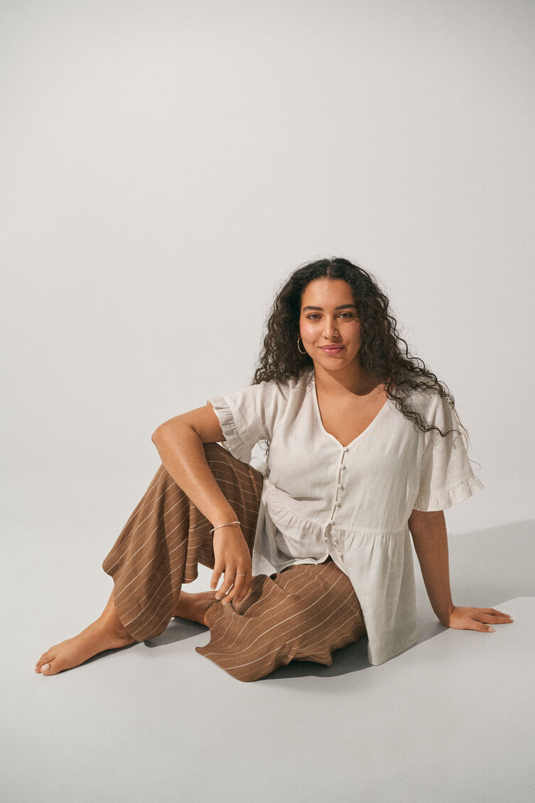 Outfit i linne och viskos, , Model